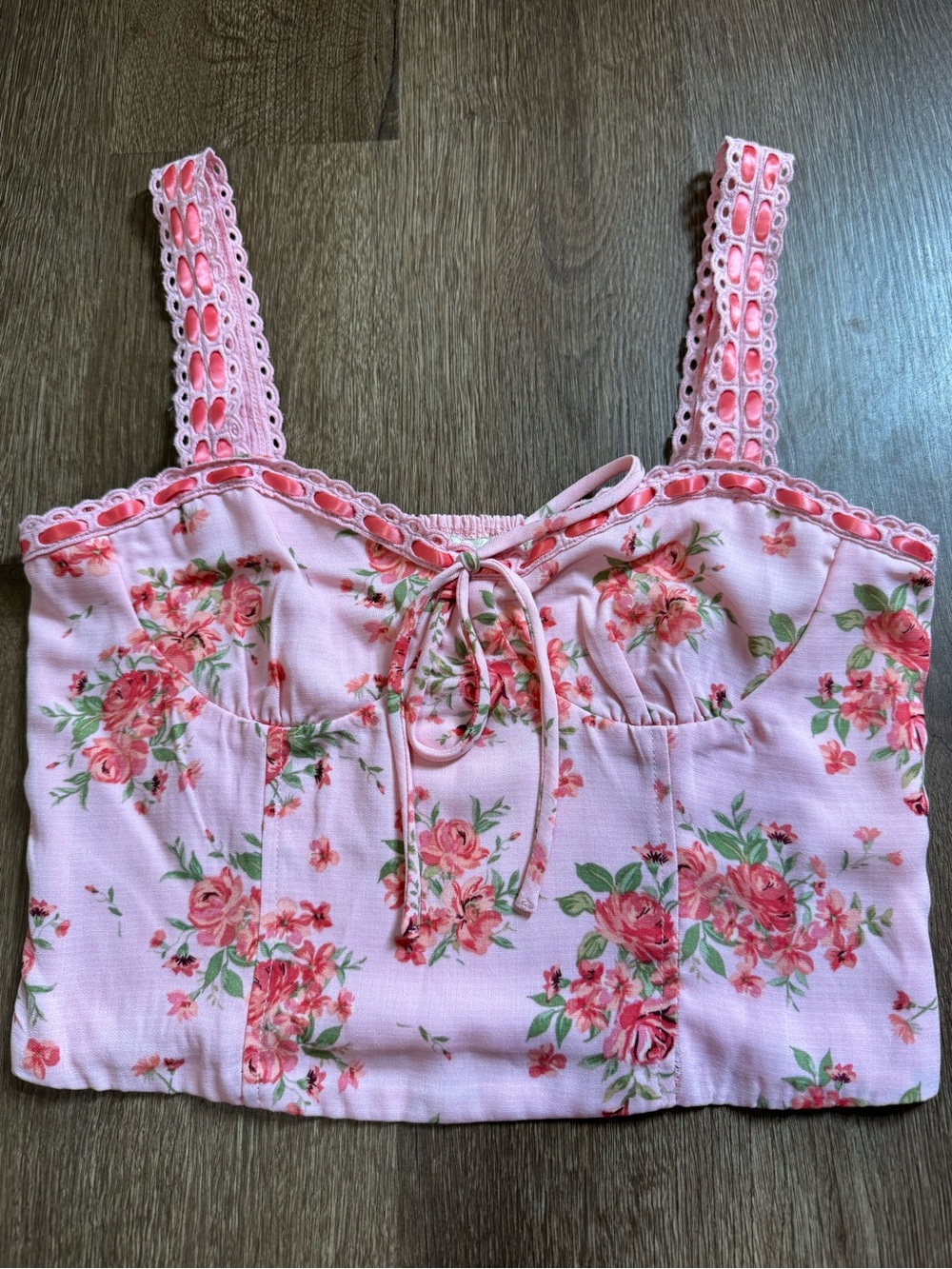 Thirty Thirty LA Women’s Pink Floral Lace Trim Crop Top  Cottage Core Girly L